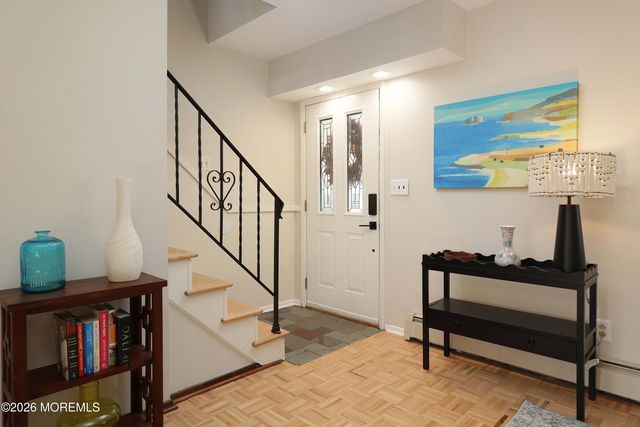 253 Forest Avenue, Middletown, NJ 07748