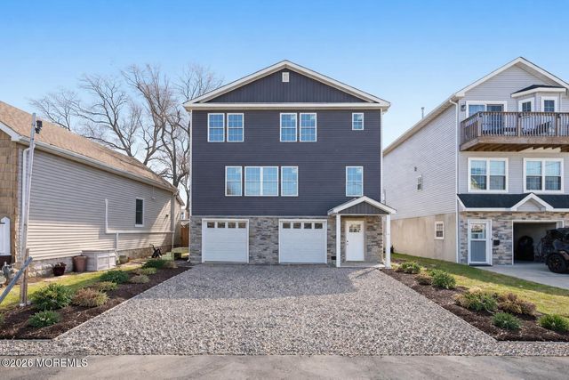 58 Bayview Avenue, Keansburg, NJ 07734