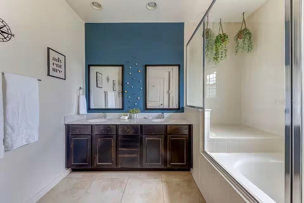 Image 14 of property listing at 2662 ROADSTER LANE, Kissimmee, FL 34746