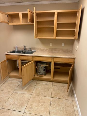 701 Ashley Drive, 721, Crestview, FL 32536