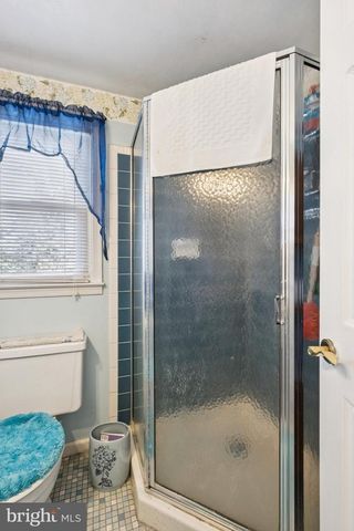 1751 BRISTOL OXFORD VALLEY RD, Levittown, PA 19057