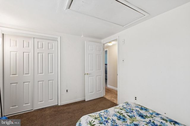 1751 BRISTOL OXFORD VALLEY RD, Levittown, PA 19057