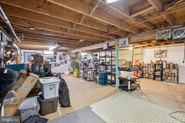 1751 BRISTOL OXFORD VALLEY RD, Levittown, PA 19057