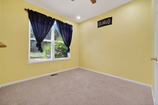 2743 ROURKE Drive 2743, Aurora, IL 60503