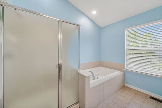2743 ROURKE Drive 2743, Aurora, IL 60503