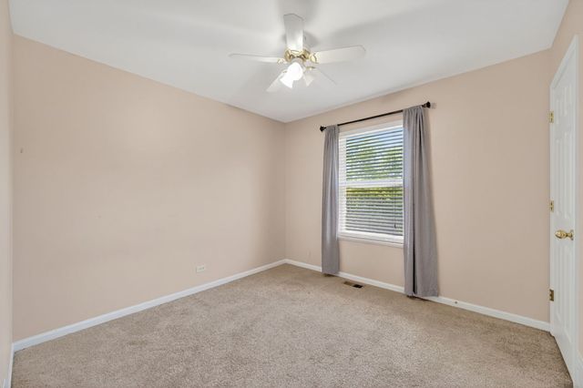2743 ROURKE Drive 2743, Aurora, IL 60503