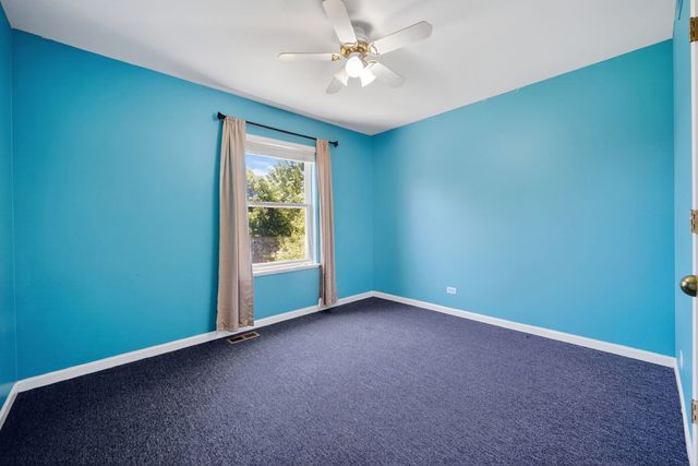 2743 ROURKE Drive 2743, Aurora, IL 60503