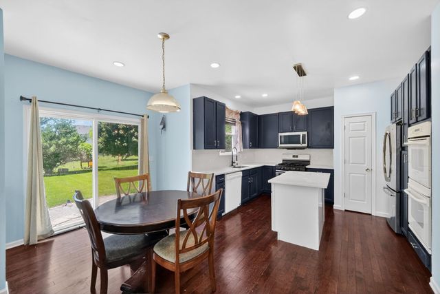 2743 ROURKE Drive 2743, Aurora, IL 60503