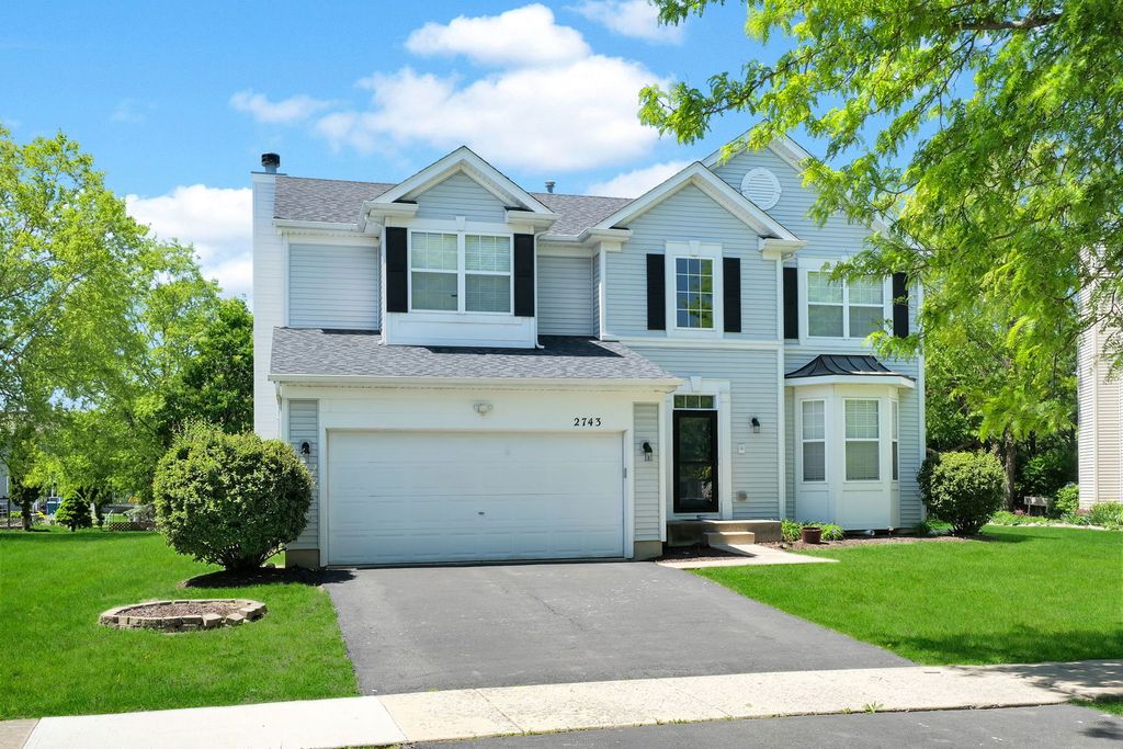 2743 ROURKE Drive 2743, Aurora, IL 60503