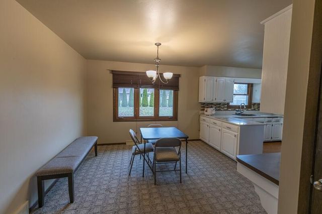 4412 Just COURT, Manitowoc, WI 54220