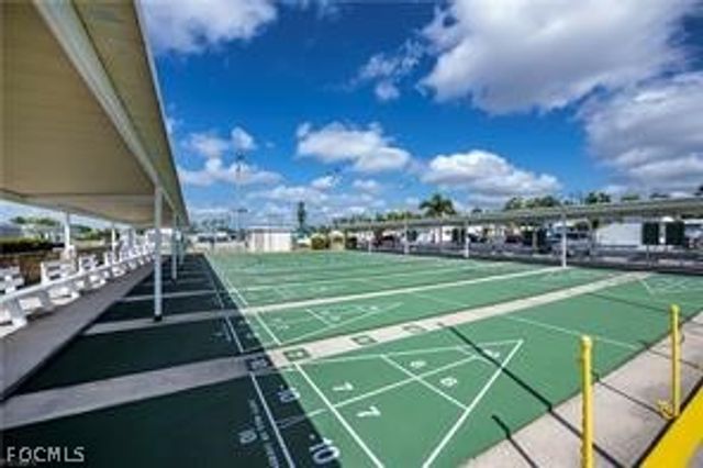 6 Fountain View BLVD, North Fort Myers, FL 33903