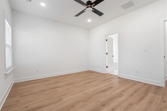 6906 SW Orange Boulevard, Bentonville, AR 72713