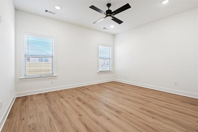 6906 SW Orange Boulevard, Bentonville, AR 72713