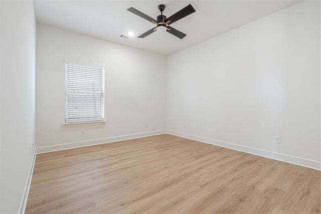 6906 SW Orange Boulevard, Bentonville, AR 72713