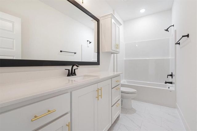 6906 SW Orange Boulevard, Bentonville, AR 72713