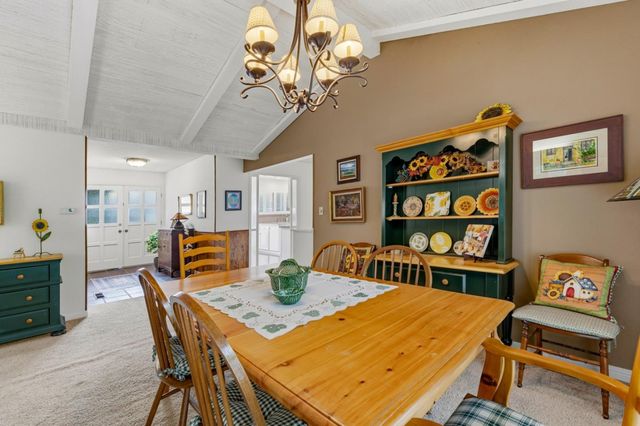 8 Country Club Gate, Pacific Grove, CA 93950