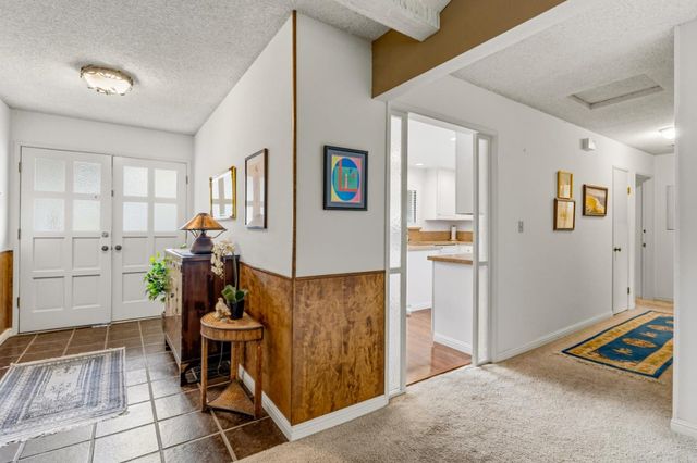 8 Country Club Gate, Pacific Grove, CA 93950
