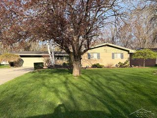 3647 sherwood Road, Saginaw Twp, MI 48603
