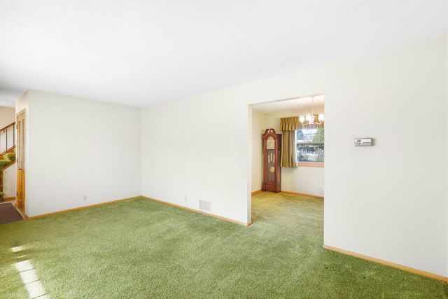 624 109th Lane NE, Blaine, MN 55434