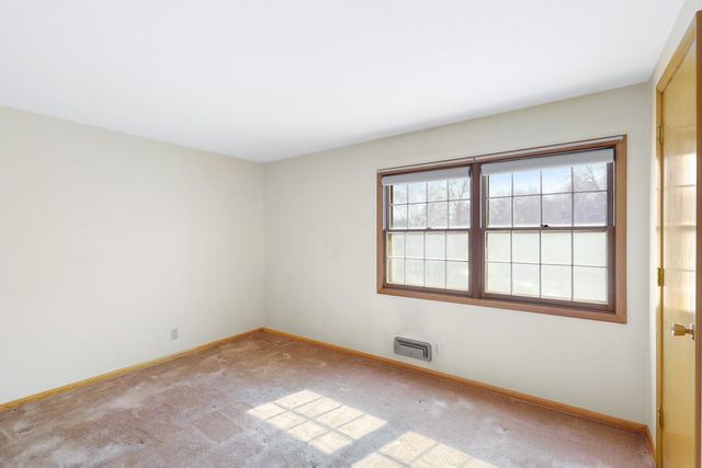 624 109th Lane NE, Blaine, MN 55434