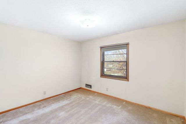 624 109th Lane NE, Blaine, MN 55434