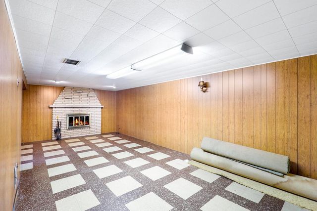 624 109th Lane NE, Blaine, MN 55434