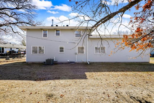 624 109th Lane NE, Blaine, MN 55434