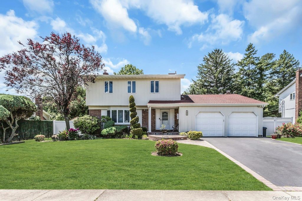 67 Chenango Drive, Jericho, NY 11753