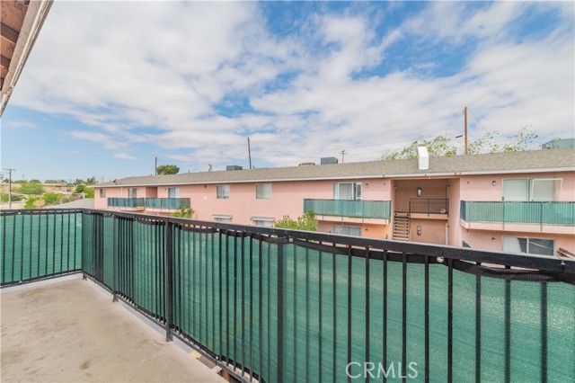 16518 Avalon Avenue, Victorville, CA 92395