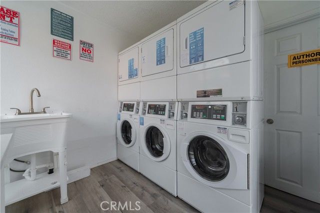 16518 Avalon Avenue, Victorville, CA 92395