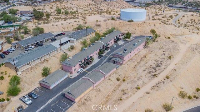 16518 Avalon Avenue, Victorville, CA 92395