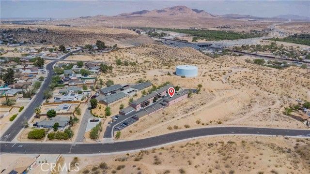 16518 Avalon Avenue, Victorville, CA 92395