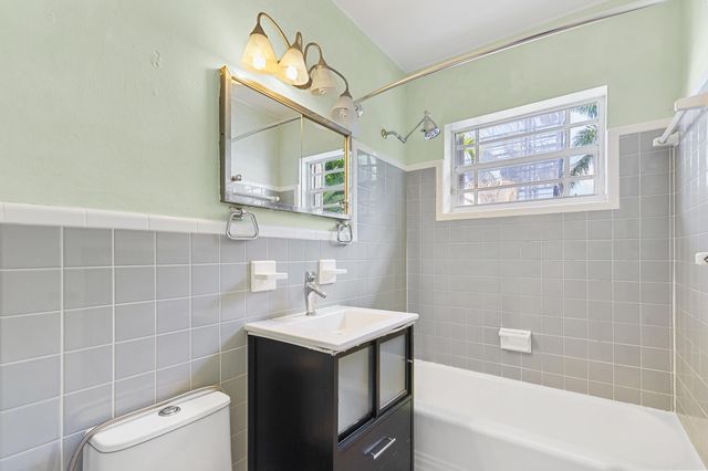 1820 SW 22nd Avenue, Fort Lauderdale, FL 33312