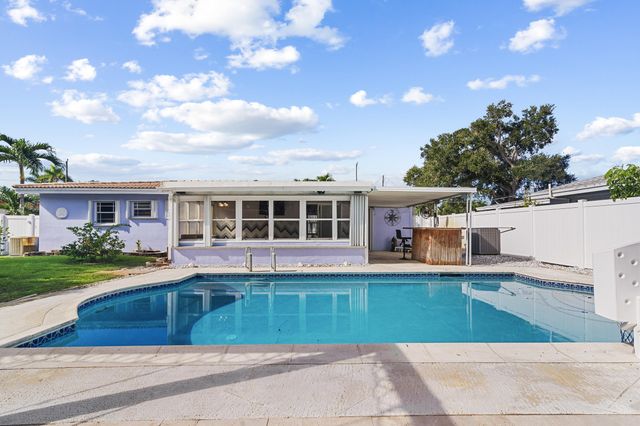 1820 SW 22nd Avenue, Fort Lauderdale, FL 33312