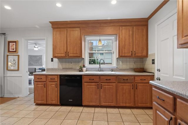 2721 Sandy Valley RD, Virginia Beach, VA 23452