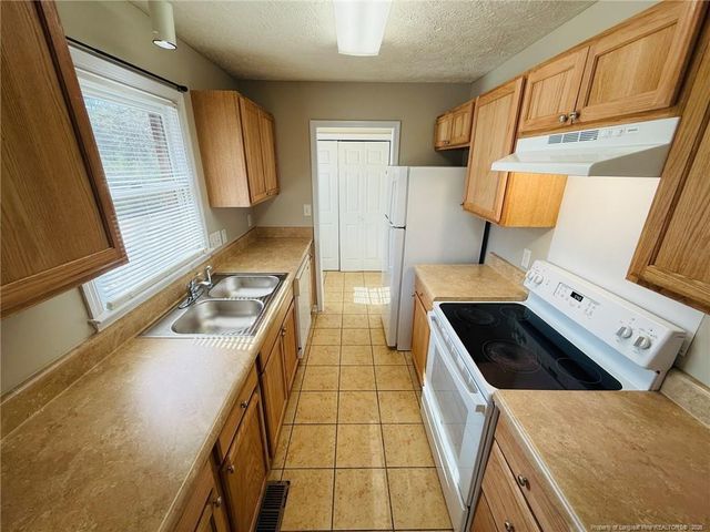 1750 Renwick Drive 203, Fayetteville, NC 28304