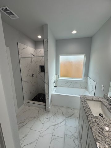 3115 Prairie Avenue, Fort Worth, TX 76106