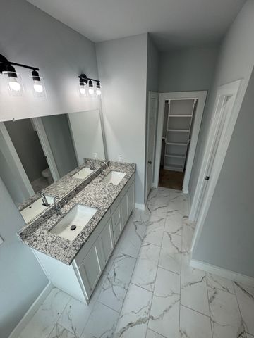 3115 Prairie Avenue, Fort Worth, TX 76106