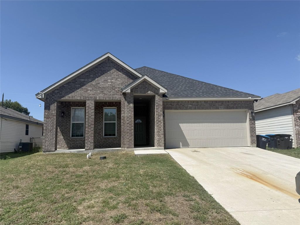 3115 Prairie Avenue, Fort Worth, TX 76106
