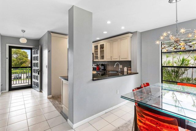 20 Southport Lane B, Boynton Beach, FL 33436