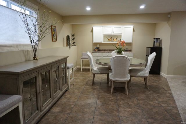 277 Juniper Lane, Plymouth, IN 46563