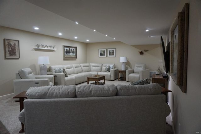 277 Juniper Lane, Plymouth, IN 46563