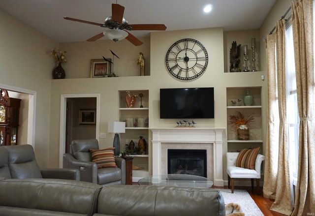 277 Juniper Lane, Plymouth, IN 46563