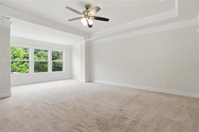 3770 Terrasol Trail SW, Lilburn, GA 30047