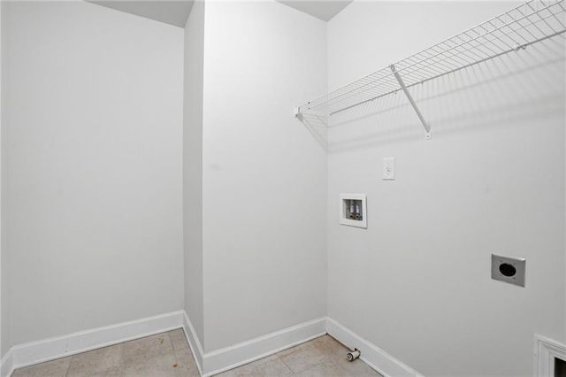 3770 Terrasol Trail SW, Lilburn, GA 30047