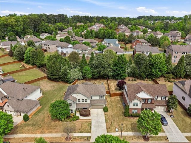 3770 Terrasol Trail SW, Lilburn, GA 30047