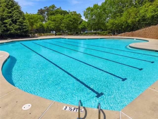 3770 Terrasol Trail SW, Lilburn, GA 30047