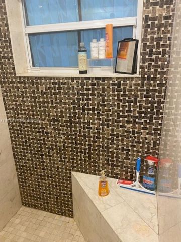 3129 Hollywood Blvd, Hollywood, FL 33021