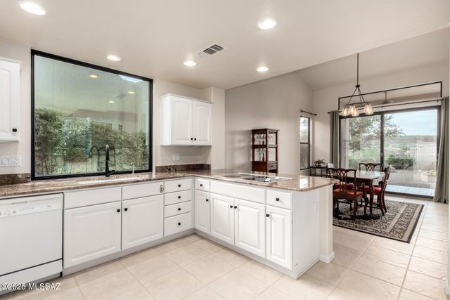 37982 S Desert Highland Drive, Tucson, AZ 85739