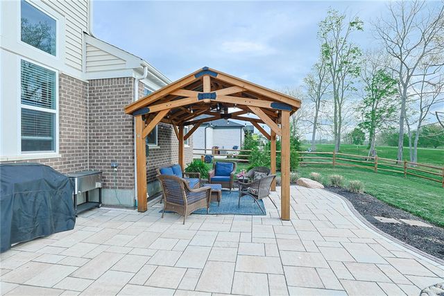 5007 Bogey Court, Lebanon, OH 45036
